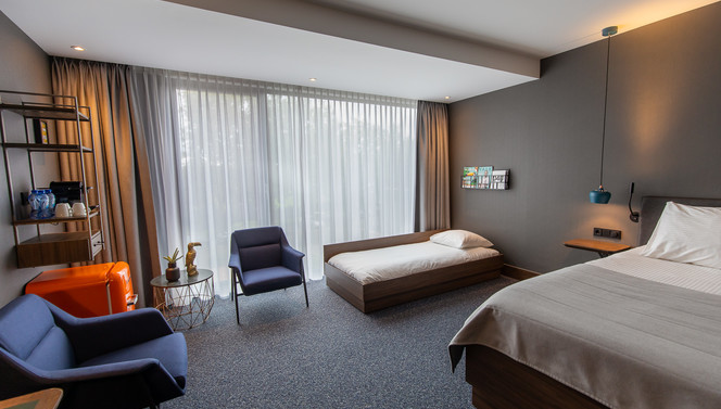Bewolkt meisje begrijpen Superior Triple Room | Van der Valk Hotel Eindhoven