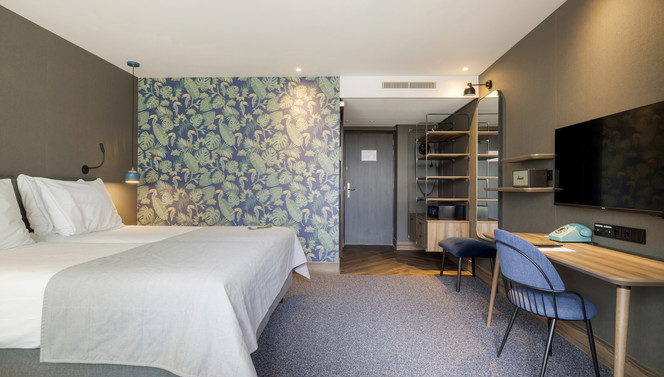 Superior twin room
