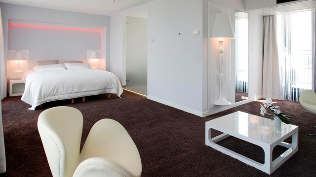 Penthouse-Suite Elfenbein Hotel Eindhoven